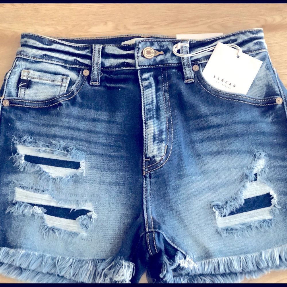 KanCan size medium high rise shorts